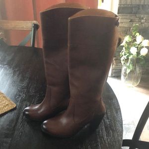Beautiful Trask Boots- 6